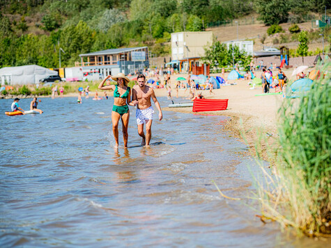 Lohnendes Ziel: Baden am Strandbad Geiseltalsee.