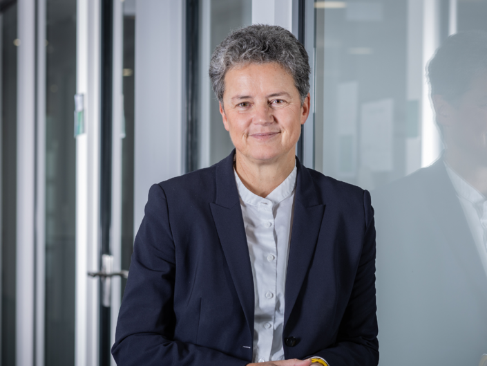 Bild einer Frau (Lydia Hüskens Infrastrukturministerin von Sachsen-Anhalt)