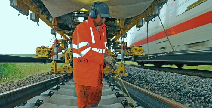 © Deutsche Bahn AG, Foto: Christian Bedeschinski Gleisbauarbeiten
